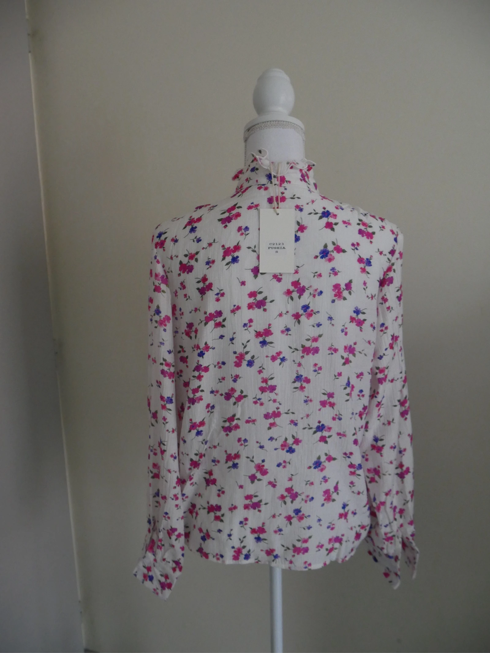 Lichte gebloemde blouse nieuw maat S – photo 6